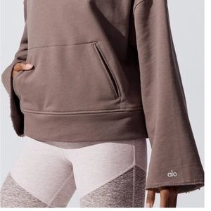 ALO Yoga Low Key Hoodie Coco XS - NEW